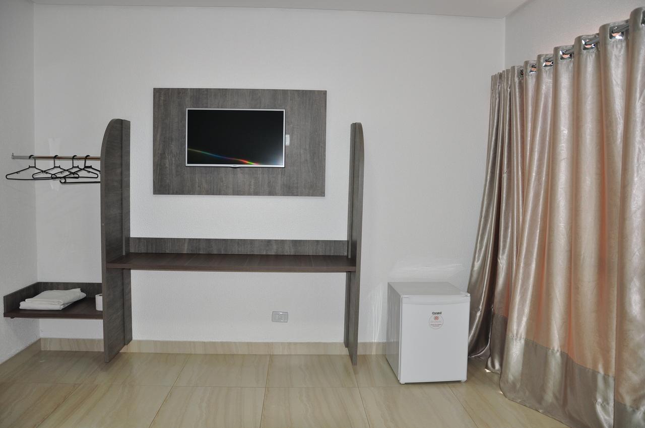 Hotel Sao Miguel Sao Miguel do Araguaia ภายนอก รูปภาพ