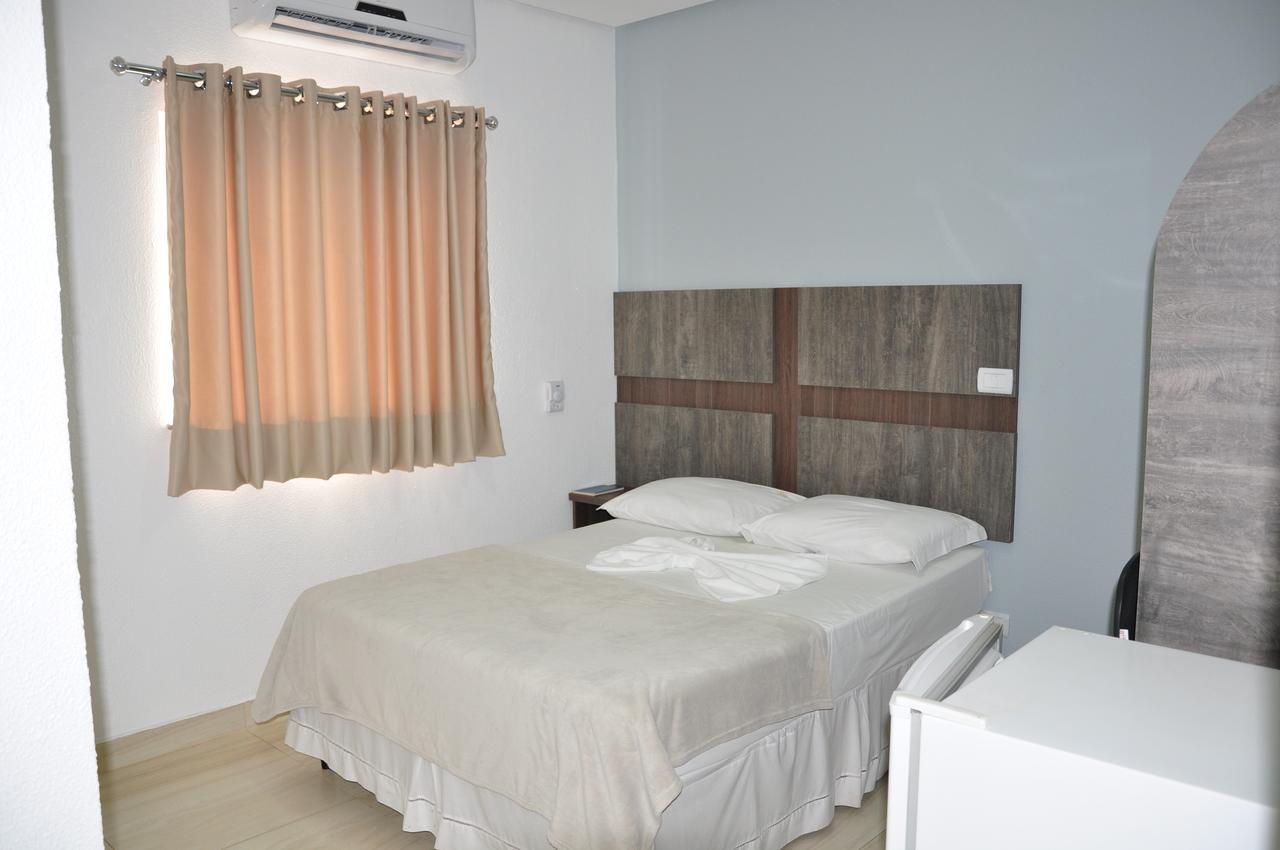 Hotel Sao Miguel Sao Miguel do Araguaia ภายนอก รูปภาพ
