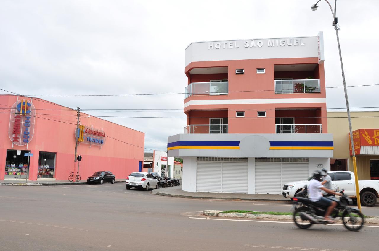 Hotel Sao Miguel Sao Miguel do Araguaia ภายนอก รูปภาพ